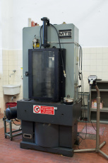 Macchina di carico (pressa) rigida MTS_1 - MTS servo-hydraulic testing system (2)